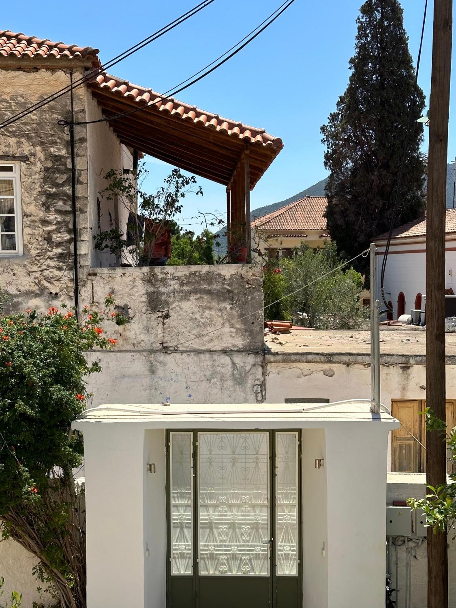 Alexander House 2 Villa Leonidio Exterior photo